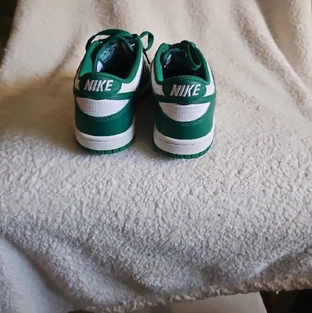 Nike Teal Knit BOYS Athletic Shoe Interior